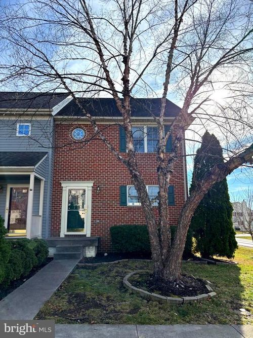 14 Effie Ln, MARTINSBURG, WV, 25404-7627 | Card Image