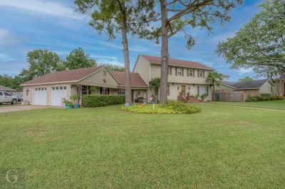 221 Summit Drive, House other with 4 bedrooms, 3 bathrooms and null parking in Bossier City LA | Image 2