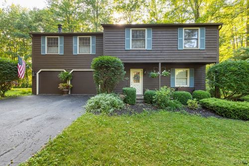 8742 Tallwood Rdg, Lysander, NY, 13027-2001 | Card Image