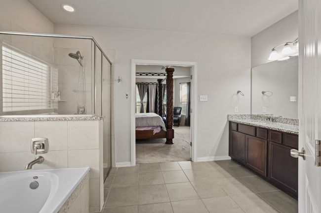 5679 Corsica Loop, House other with 4 bedrooms, 3 bathrooms and null parking in Round Rock TX | Image 13