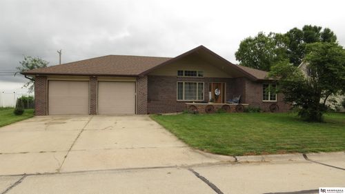 140 N East Ave, Hallam, NE, 68368-7907 | Card Image
