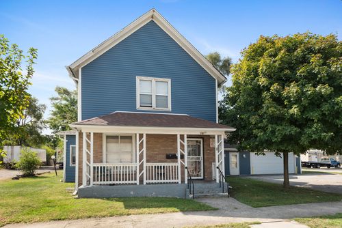 8 Osgood St, Joliet, IL, 60433-1862 | Card Image
