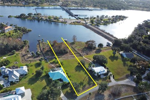 16280 Forest Mist Ct, ALVA, FL, 33920-3168 | Card Image