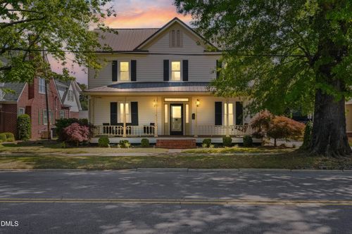 316 W Main St, Benson, NC, 27504-1348 | Card Image