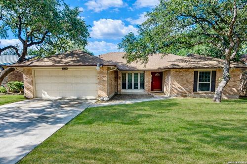 6107 Calderwood St, San Antonio, TX, 78249-3014 | Card Image
