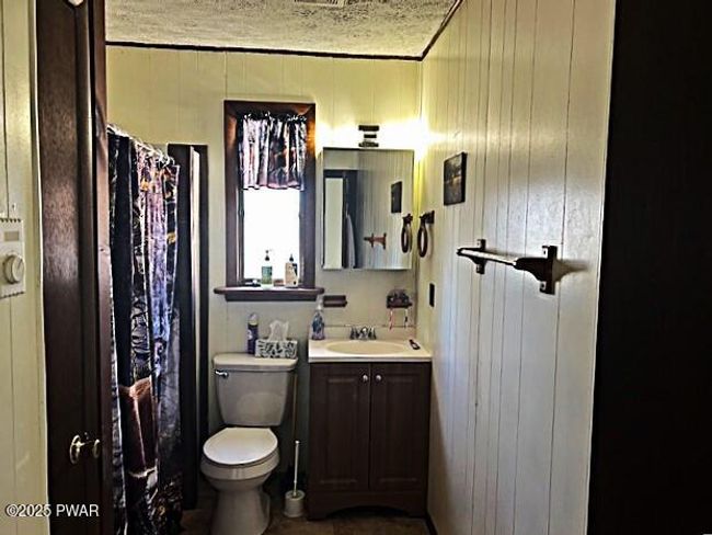 Bathroom | Image 14