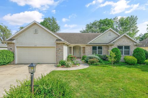 2402 Redspire Blvd, Goshen, IN, 46526-1559 | Card Image