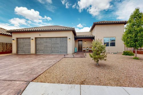 6 Pinon Doblado, Santa Fe, NM, 87508-4834 | Card Image