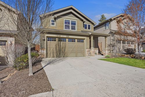 19626 Harvard Pl, Bend, OR, 97702-3368 | Card Image