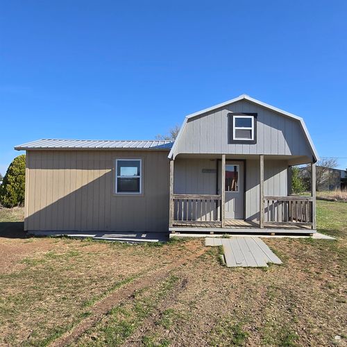 201 Ricky Rd, Brookville, KS, 67425-9233 | Card Image