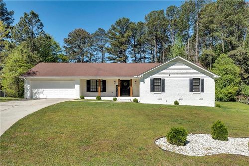 2203 Meadow Dr, Snellville, GA, 30078-2623 | Card Image