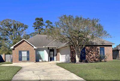 16817 River Birch Ave, House other with 3 bedrooms, 2 bathrooms and null parking in Central LA | Image 1