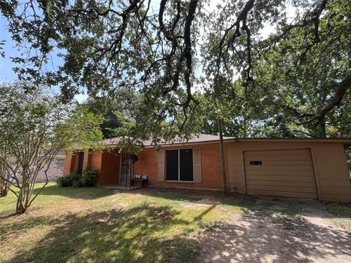 104 Marilyn St, Columbus, TX, 78934-2708 | Card Image
