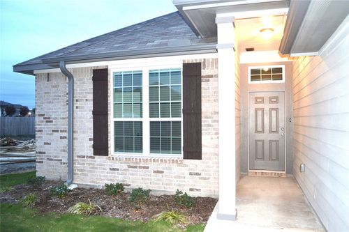 1956 Meridian Loop, Temple, TX, 76504 | Card Image