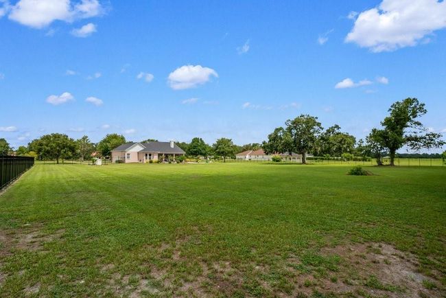 10510 Lithia Estates Dr, House other with 3 bedrooms, 2 bathrooms and null parking in LITHIA FL | Image 35