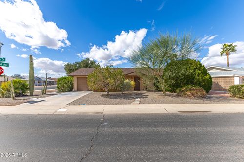 10701 W Canterbury Drive, Sun City, AZ, 85351 | Card Image