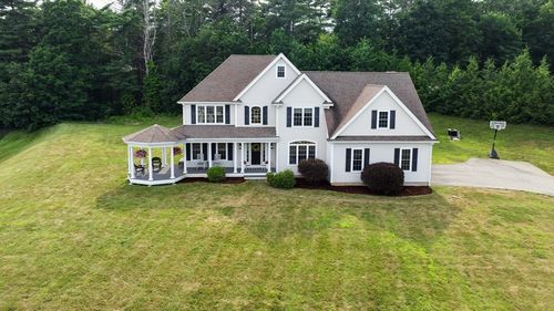 7 Meadow View Ln, Sturbridge, MA, 01518-1184 | Card Image