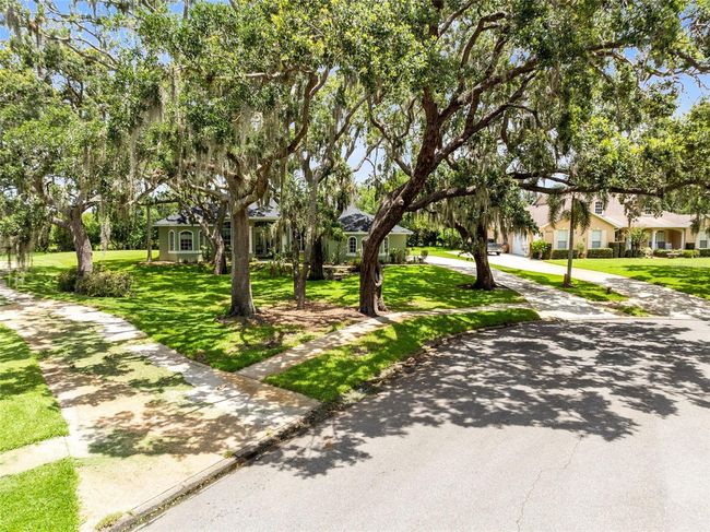 5204 Hammock Pointe Ct, House other with 4 bedrooms, 3 bathrooms and null parking in SAINT CLOUD FL | Image 4