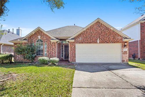 5134 Chase Park Circle, Bacliff, TX, 77518 | Card Image