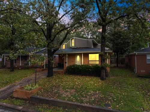 805 N Coolidge St, Little Rock, AR, 72205-2720 | Card Image