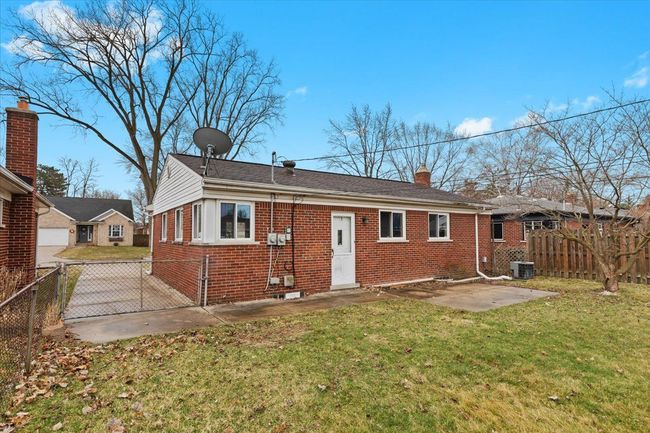24520 Chernick St | Image 18