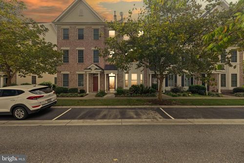 112 Peyton Randolph Dr, Yorktown, VA, 23692-2307 | Card Image