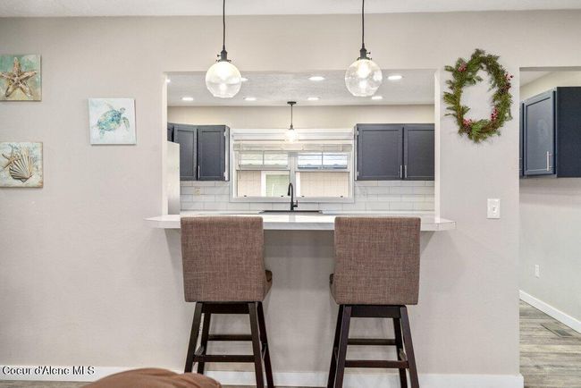 the perfect spot for dinner for two, or to serve a buffet! | Image 10