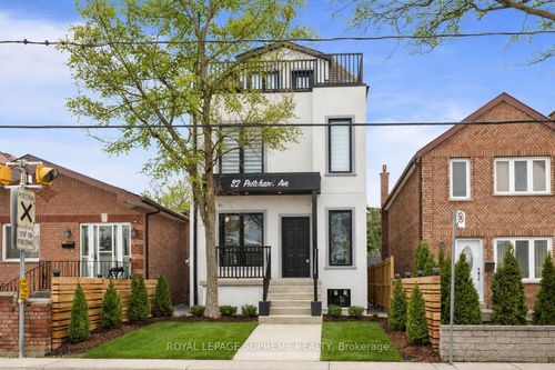 82 Pritchard Ave, York, ON, M6N1T3 | Card Image