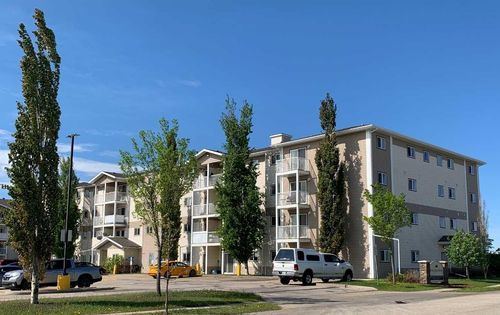 301-12025 Royal Oaks Dr, Grande Prairie, AB, T8V2K8 | Card Image