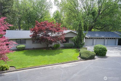 1985 Hillbrooke Dr, Walla Walla, WA, 99362-4510 | Card Image