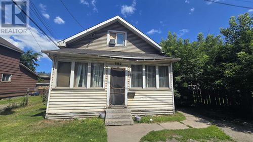 802 Bonney St, Sault Ste. Marie, ON, P6C1A3 | Card Image