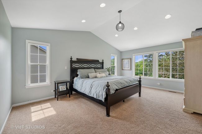 2252 Avalon Dr, House other with 5 bedrooms, 4 bathrooms and 3 parking in Buffalo Grove IL | Image 10