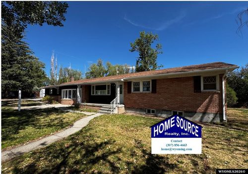 204 W Sunset Dr, Riverton, WY, 82501-2441 | Card Image