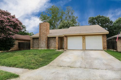 9515 Woodland Hls, San Antonio, TX, 78250-5054 | Card Image