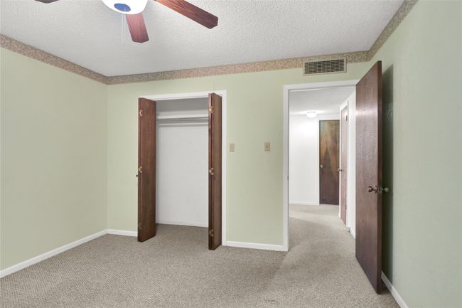4032 Shadow Cir, House other with 3 bedrooms, 2 bathrooms and null parking in Denison TX | Image 27
