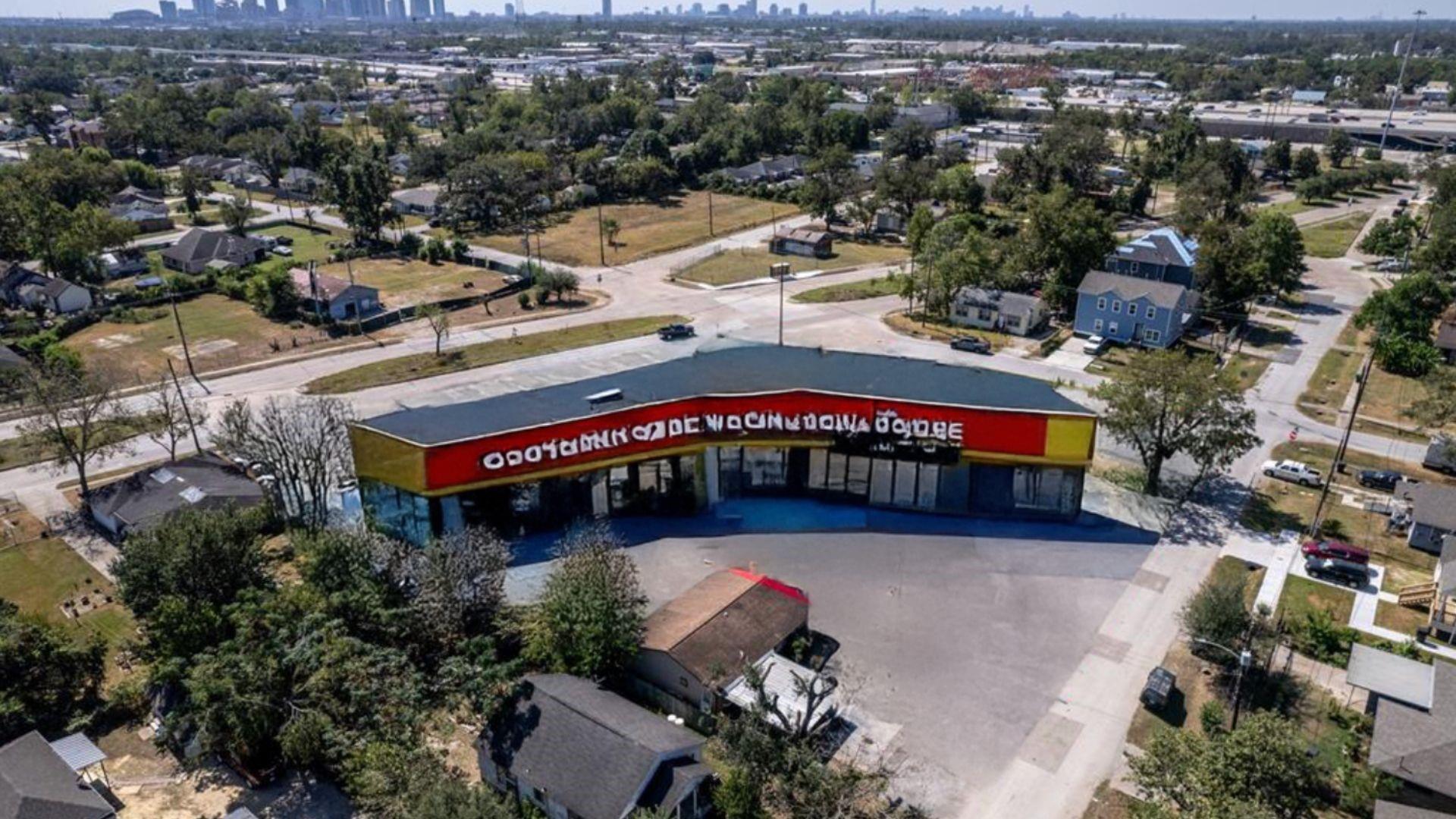 Land in Houston 5