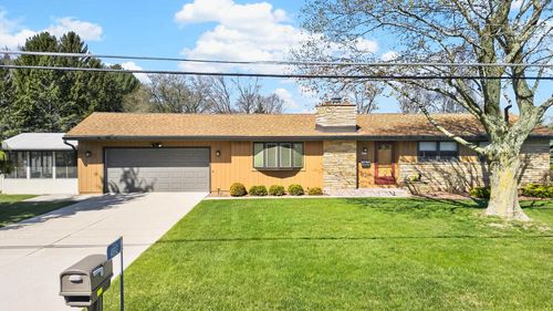4812 S 16 Street, Wilson, WI, 53081 | Card Image
