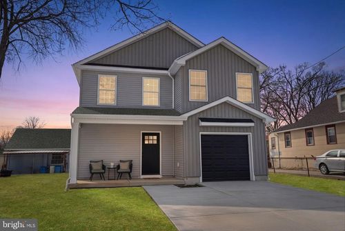 705 Merlin St, BRISTOL, PA, 19007-6403 | Card Image