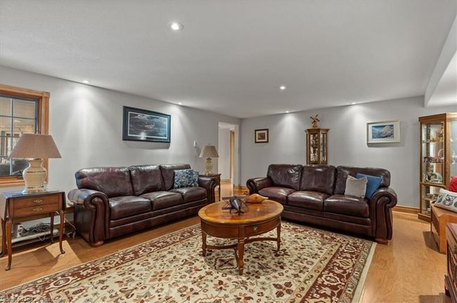 2 Hickory Hollow St, House other with 5 bedrooms, 6 bathrooms and 13 parking in Brant ON | Image 31