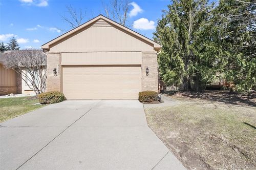 unit-177-21700 River Ridge Trl, Farmington Hills, MI, 48335-4634 | Card Image