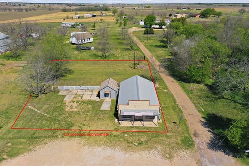 110 County Road 421, Thorndale, TX, 76577-8529 | Card Image