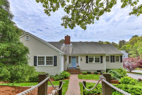 240 Riverview Dr, Chatham, MA, 02633-1269 | Card Image