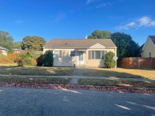 558 E 5th St, Peru, IN, 46970-2603 | Card Image