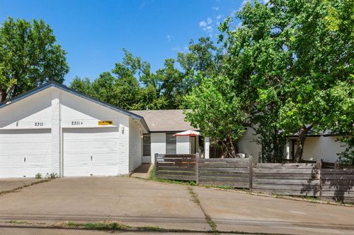 a-2311 Burleson Rd, Austin, TX, 78741-5604 | Card Image