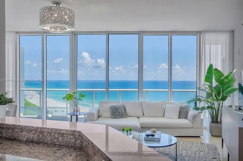 apt-2208-100 S Pointe Dr, Miami Beach, FL, 33139-7384 | Card Image