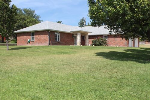 816 Nw 21st St, Guymon, OK, 73942-2532 | Card Image