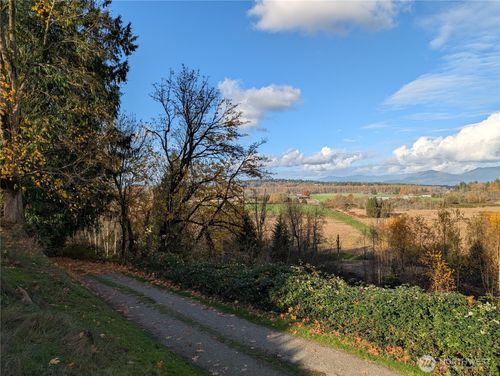 3833 188th St Ne, Arlington, WA, 98223-6323 | Card Image