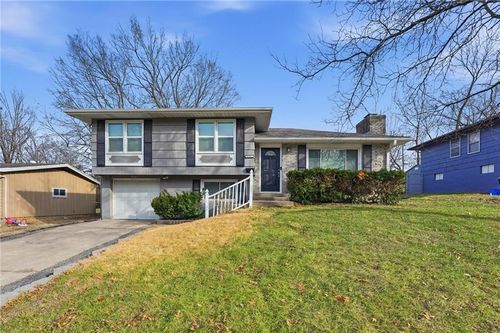 9701 Belmont Ave, Kansas City, MO, 64134-1241 | Card Image