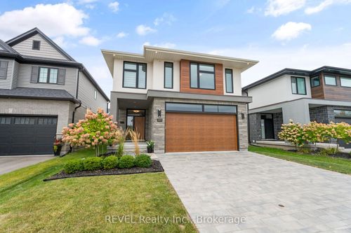 3809 Simpson Lane, Stevensville, ON, L0S1S0 | Card Image