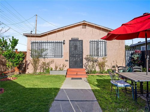 12400 S Wilmington Ave, Compton, CA, 90222-1219 | Card Image